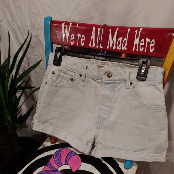 Forever 21 Shorts - Picture 5 of 6